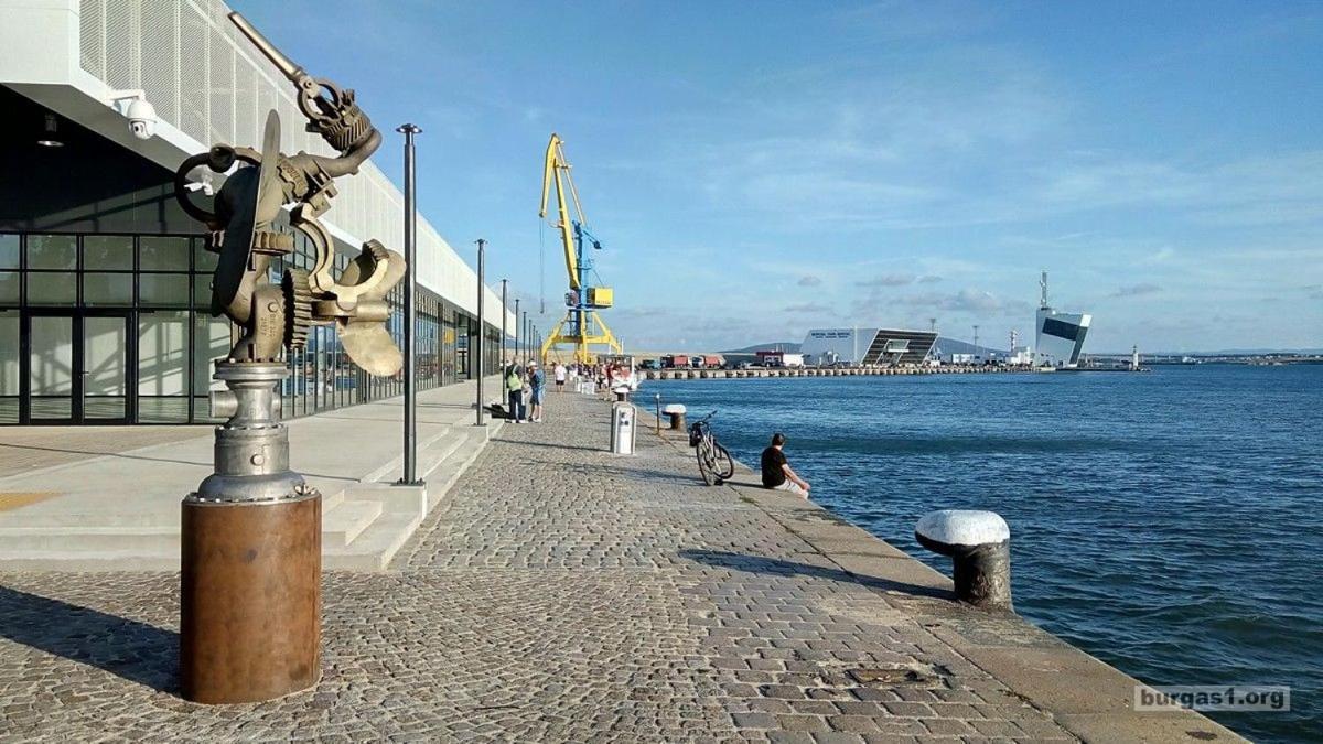 Unique Location With Parking
