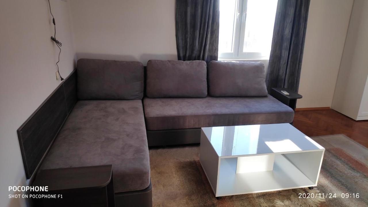 Unique Location With Parking Apartament Burgas City