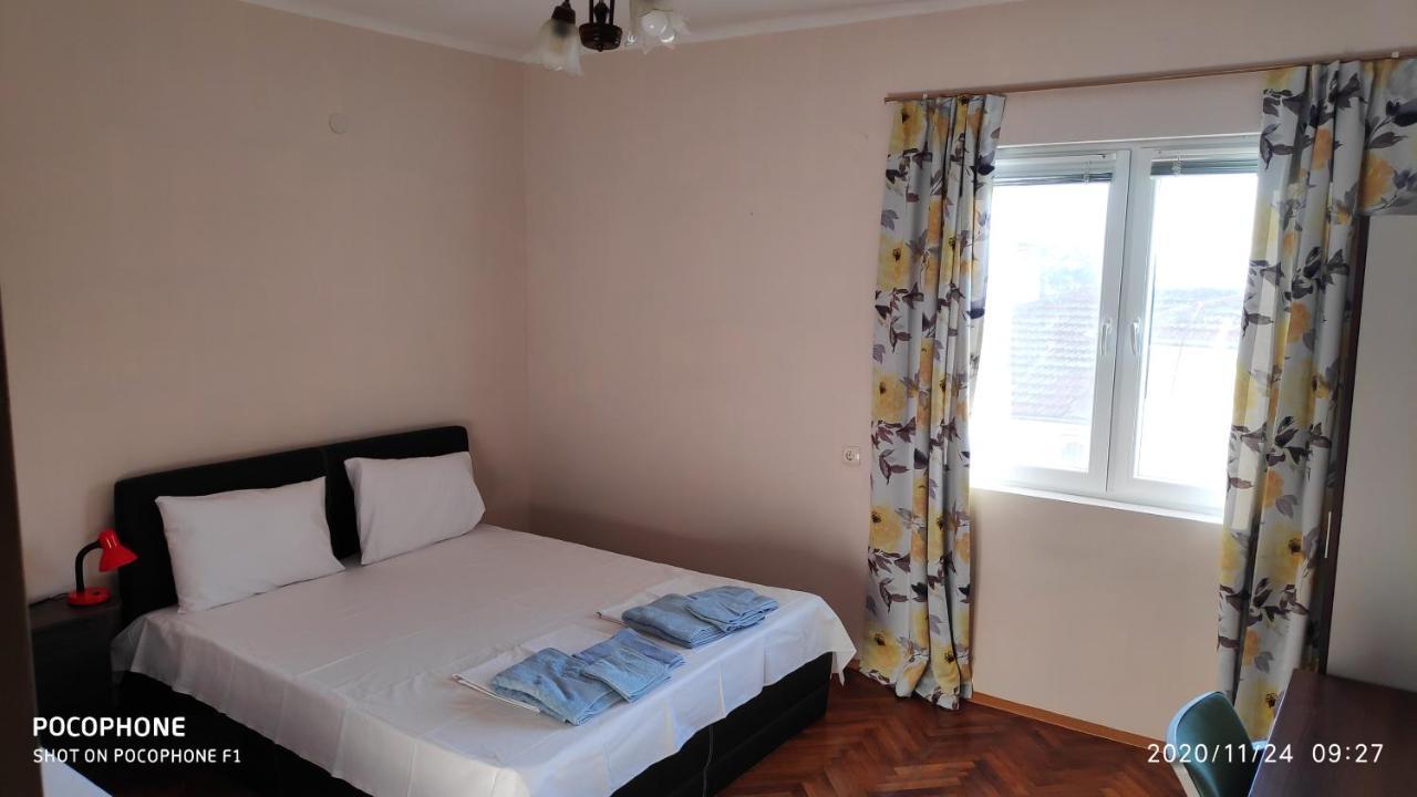 Unique Location With Parking Apartament Burgas City